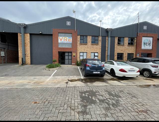 380M² BUSINESS TO LET IN HUGHES