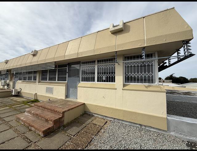 87M² OFFICE TO LET IN WYNBERG