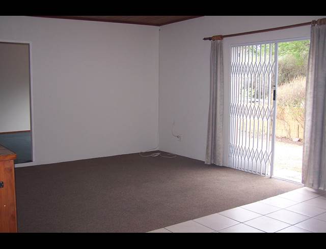 2 bed property to rent in NIETGEDACHT 535-JQ