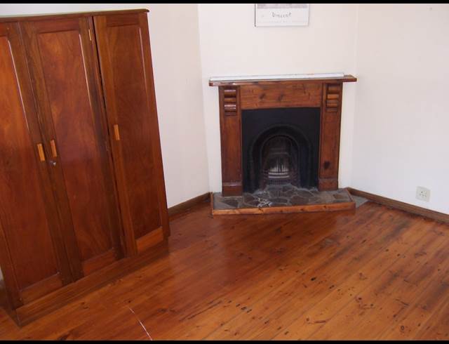 2 bed property to rent in OBSERVATORY