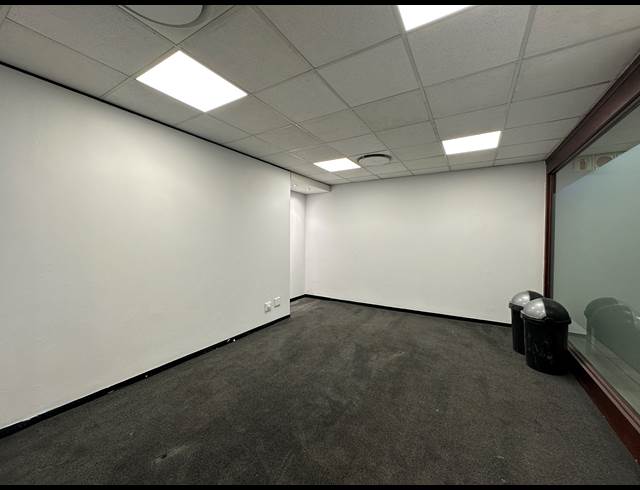 362M² OFFICE TO LET IN SANDTON CENTRAL