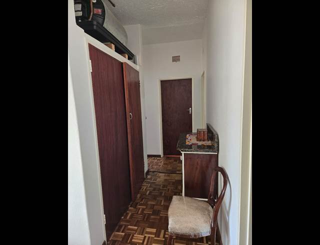 2 bed property to rent in LANGERUG
