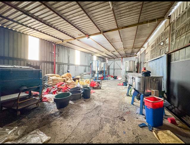 2,278M² WAREHOUSE TO LET IN GLEN ANIL