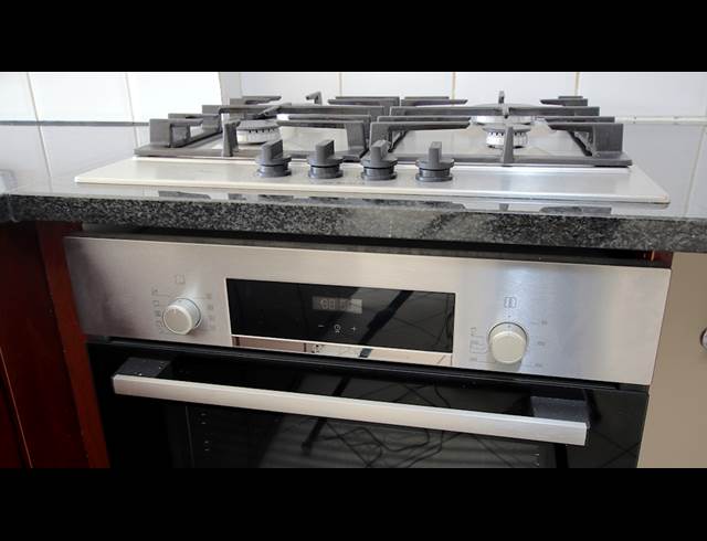 2 Bedroom Apartment Somerset Links