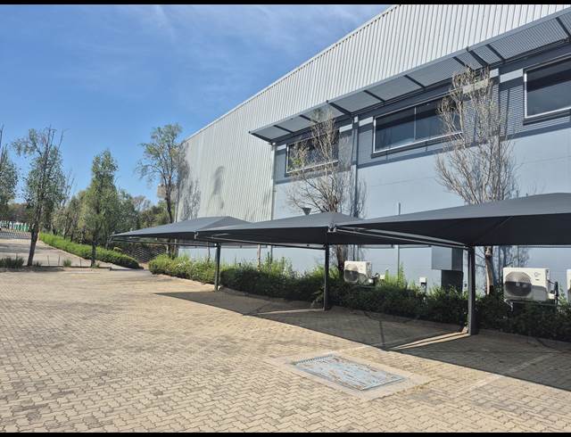 4,665M² WAREHOUSE TO LET IN LINBRO PARK