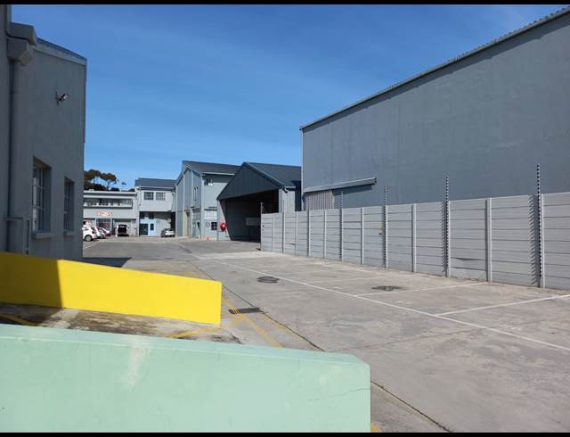 228M² WAREHOUSE TO LET IN MAITLAND