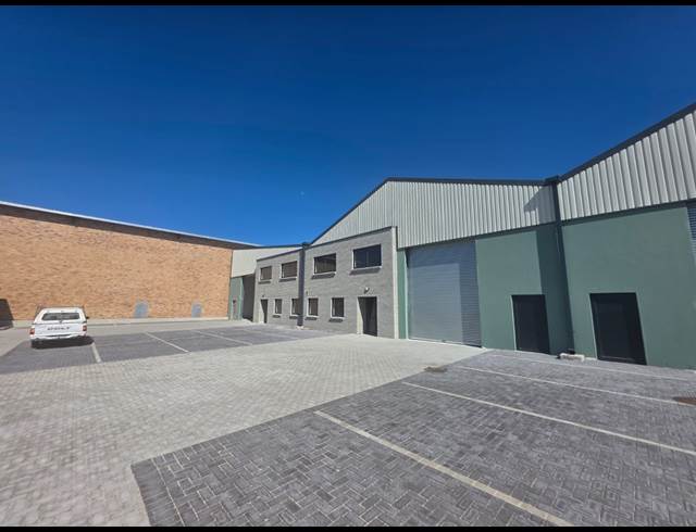 562M² WAREHOUSE TO LET IN FIRGROVE