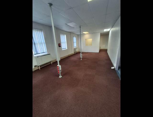 312M² OFFICE TO LET IN BEREA