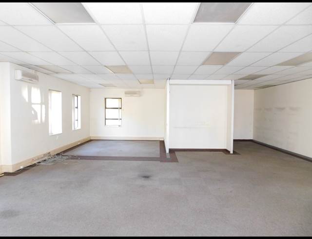 390M² OFFICE TO LET IN RANDBURG CENTRAL