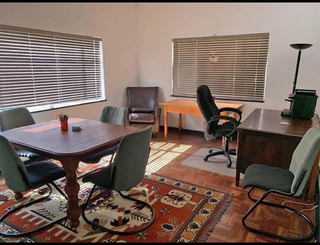 190M² OFFICE TO LET IN PARKTOWN NORTH