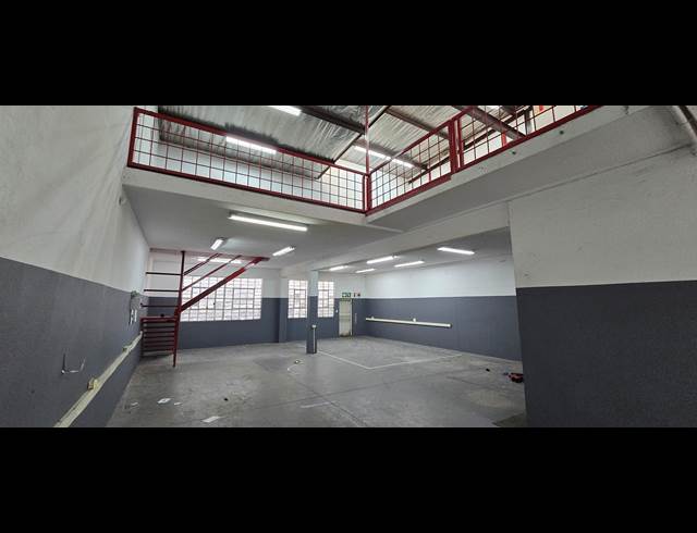 413M² WAREHOUSE TO LET IN KYA SANDS