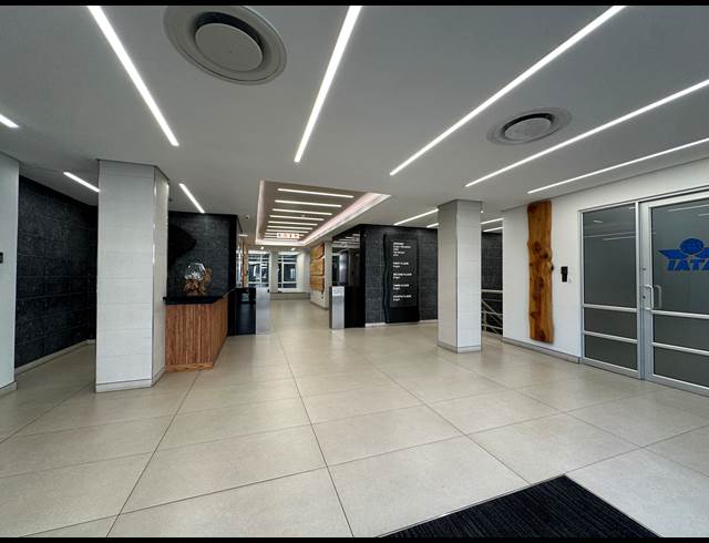 295M² OFFICE TO LET IN SANDTON CENTRAL