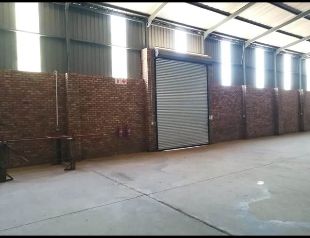 500M² WAREHOUSE RENTED IN PUTFONTEIN