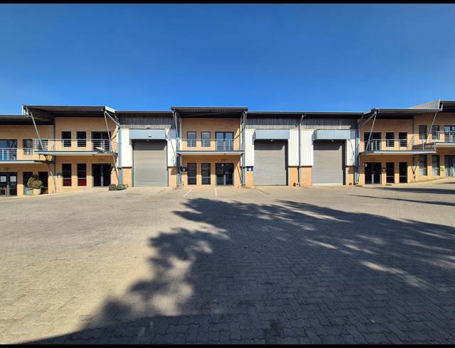284M² WAREHOUSE TO LET IN DRIEHOEK