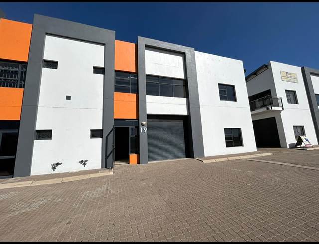 188M² WAREHOUSE TO LET IN SPARTAN