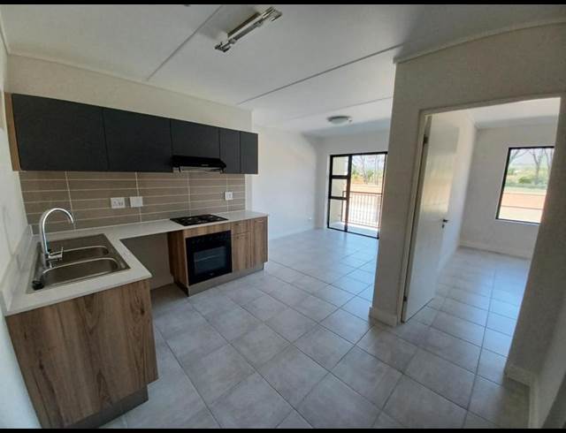 1 BEDROOM PROPERTY TO RENT IN GREENBAY ECO ESTATE