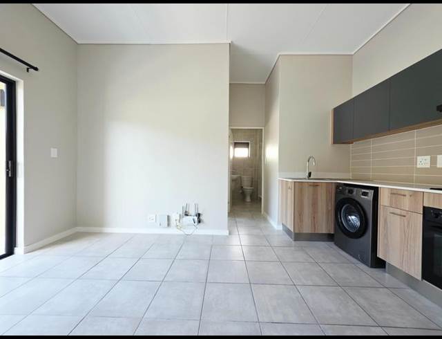 1 BEDROOM PROPERTY TO RENT IN GREENBAY ECO ESTATE