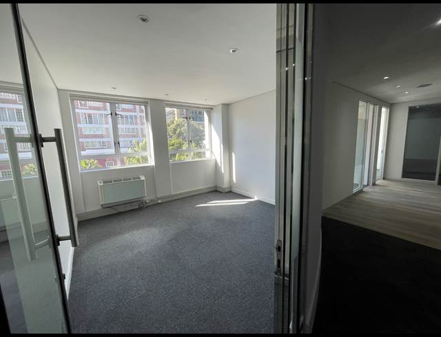 600M² OFFICE TO LET IN CAPE TOWN CITY CENTRE
