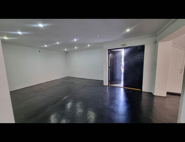 538M² RETAIL TO LET IN WOODSTOCK