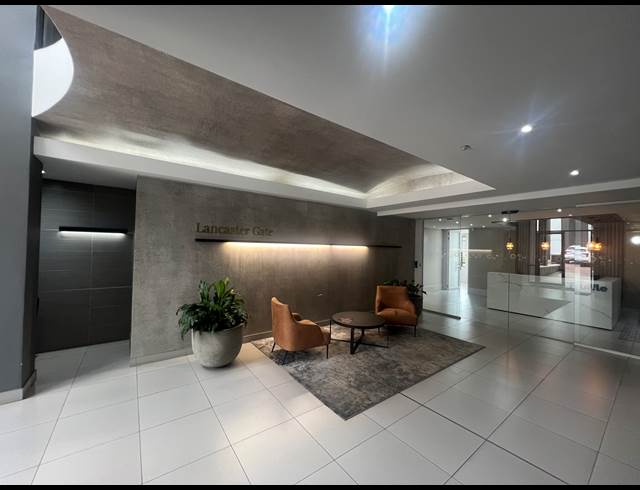 186M² OFFICE TO LET IN HYDE PARK