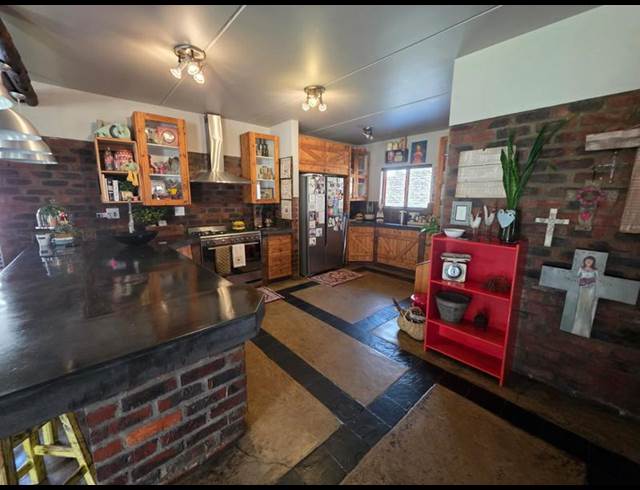 4 BEDROOM PROPERTY TO RENT IN GLEN MARAIS