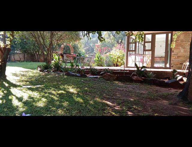 3 BEDROOM FREESTANDING TO LET IN FLAMWOOD