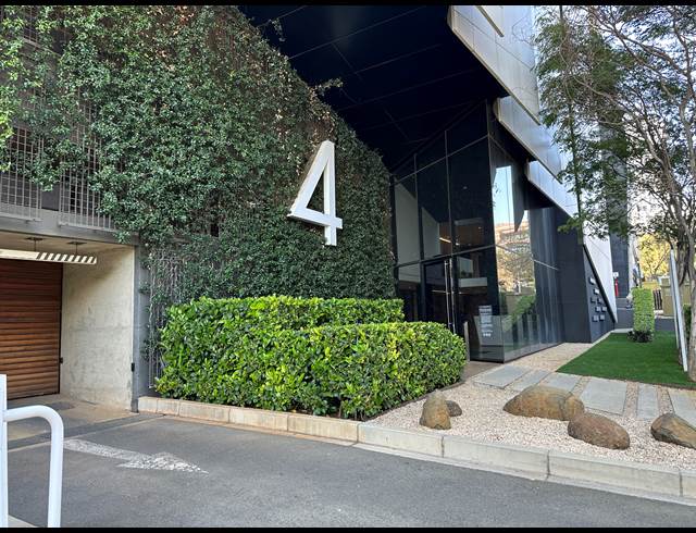 381M² OFFICE TO LET IN SANDTON CENTRAL