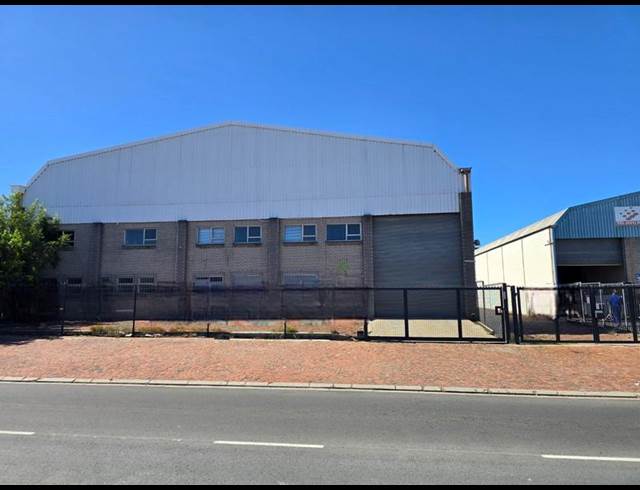 INDUSTRIAL PROPERTY TO RENT IN PAROW INDUSTRIAL