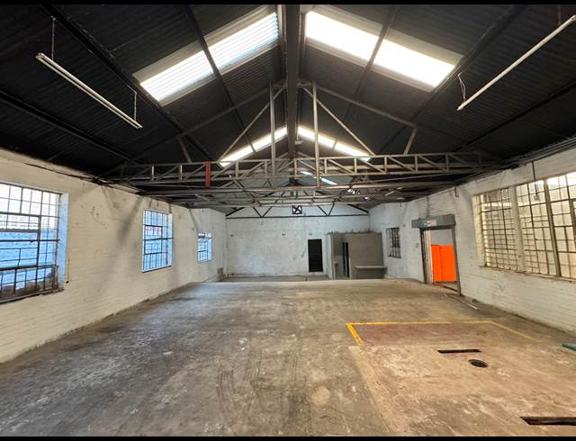 400M² WAREHOUSE TO LET IN BOOYSENS RESERVE