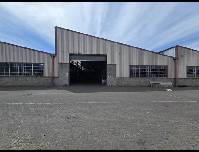 2,200M² WAREHOUSE TO LET IN BLACKHEATH INDUSTRIAL