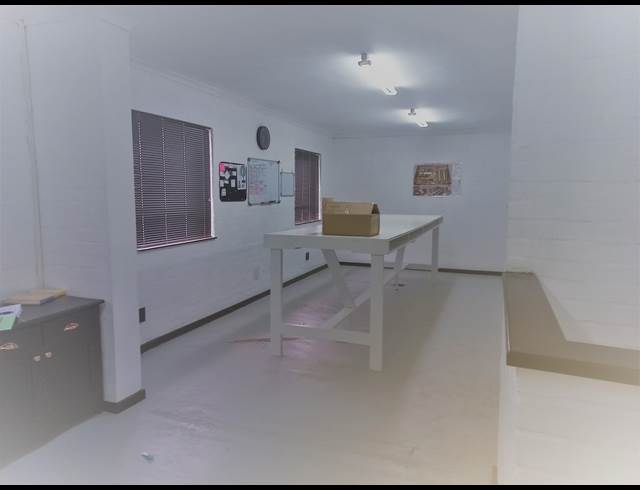 275M² SHOWROOM TO LET IN MAITLAND