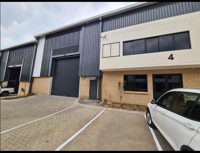 564M² WAREHOUSE TO LET IN SAMRAND BUSINESS PARK