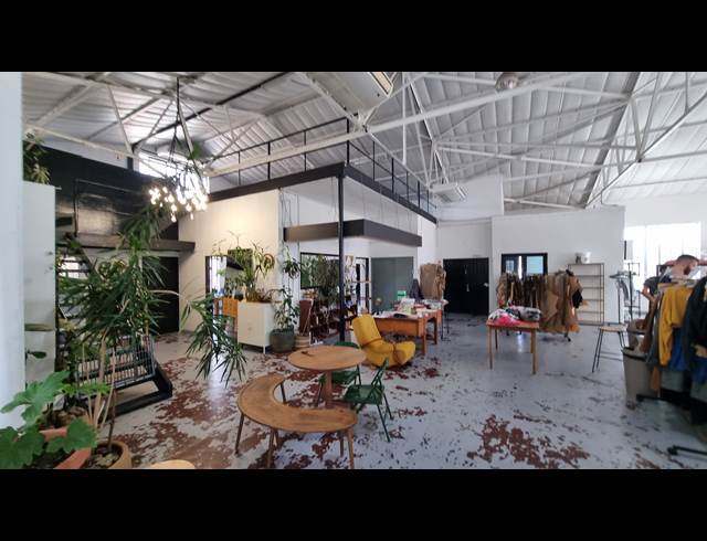 330M² SERVICED OFFICE TO LET IN WOODSTOCK