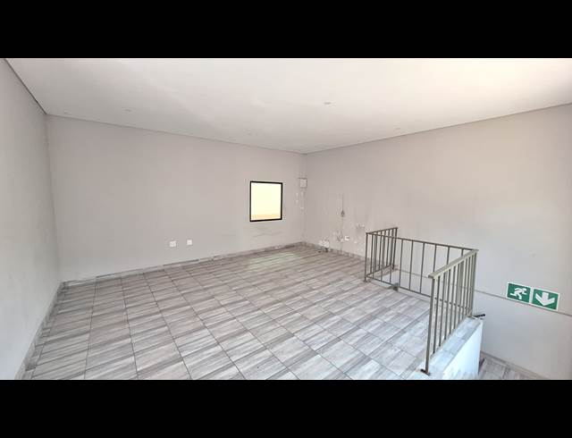 677M² MINI FACTORY TO LET IN COSMO BUSINESS PARK