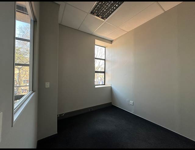 230.80M² OFFICE TO LET IN HIGHVELD TECHNOPARK