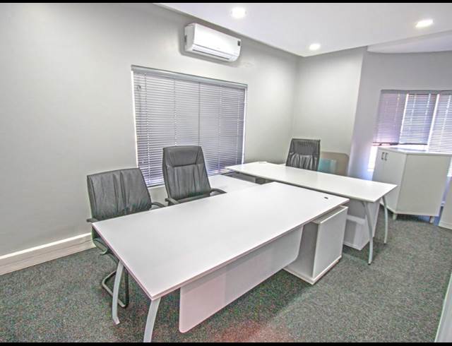 138M² OFFICE TO LET IN MELROSE ESTATE
