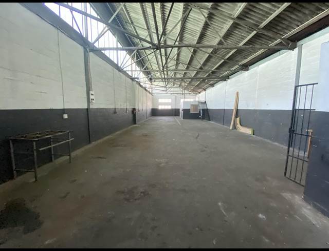 500M² WAREHOUSE TO LET IN EPPING INDUSTRIAL
