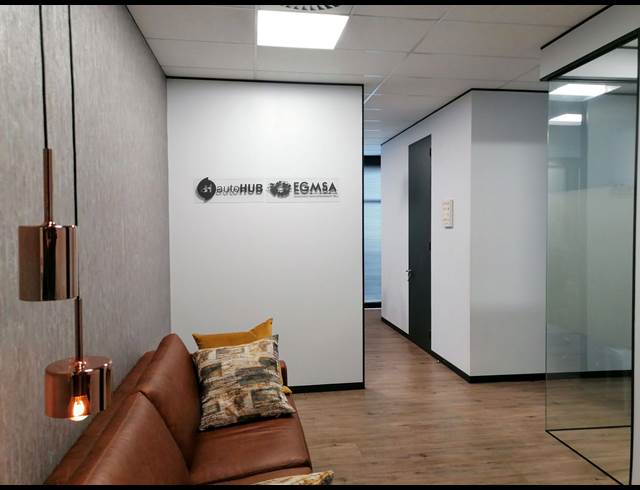 114.90M² OFFICE TO LET IN DURBANVILLE CENTRAL
