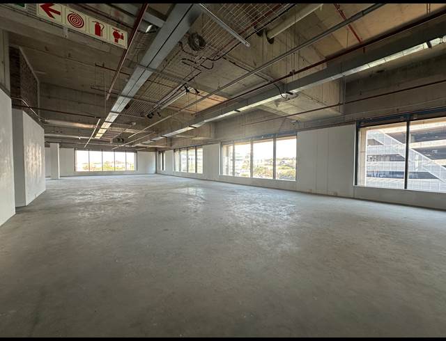 1,236M² OFFICE TO LET IN SANDTON CENTRAL