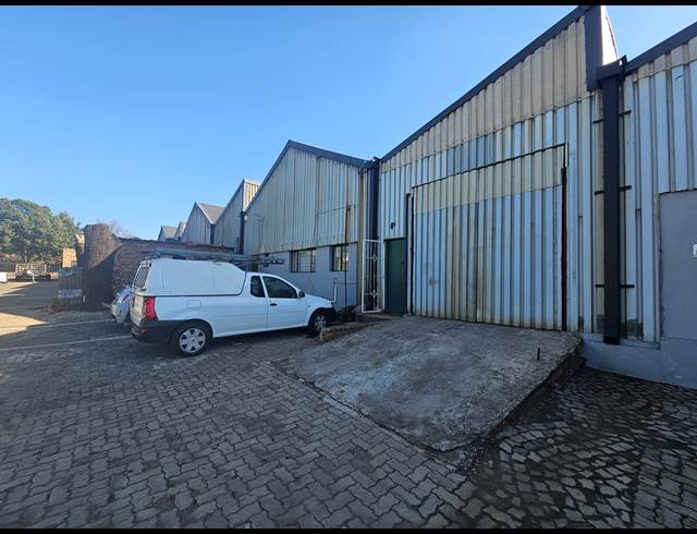 150M² FACTORY TO LET IN ANDERBOLT