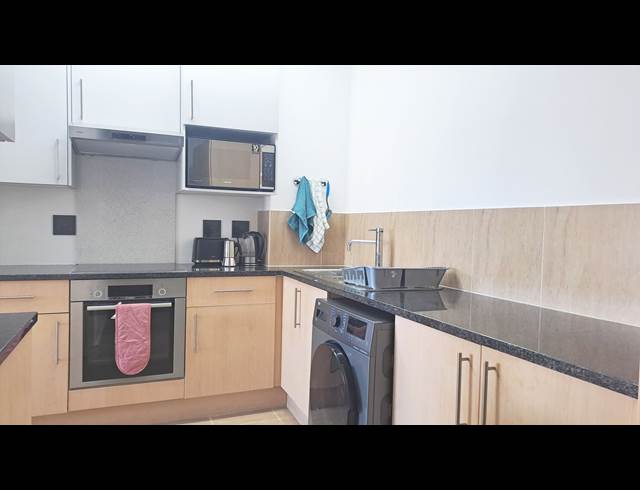 2 bed property to rent in OBSERVATORY