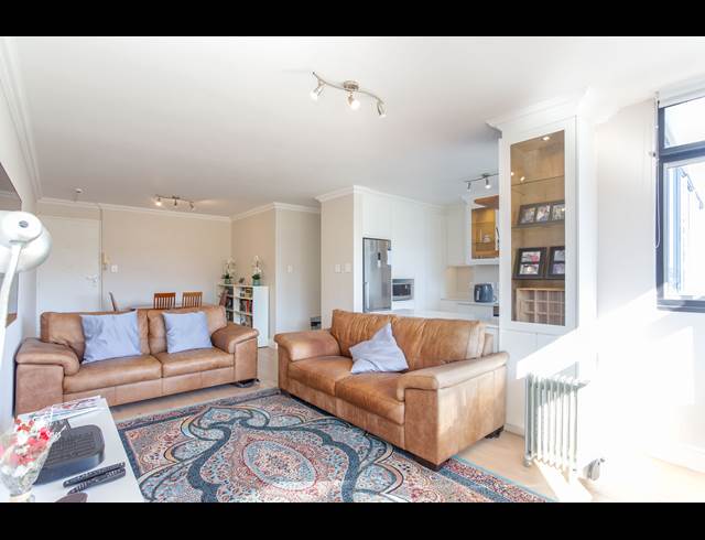 2 BEDROOM APARTMENT RENTED IN CLAREMONT UPPER