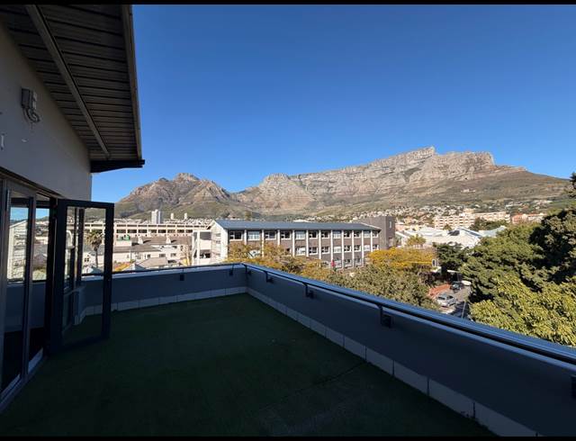 388M² OFFICE TO LET IN GARDENS