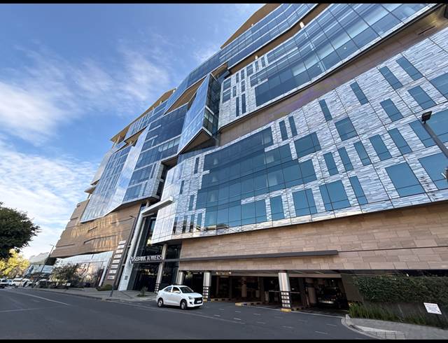 1,788M² OFFICE TO LET IN ROSEBANK