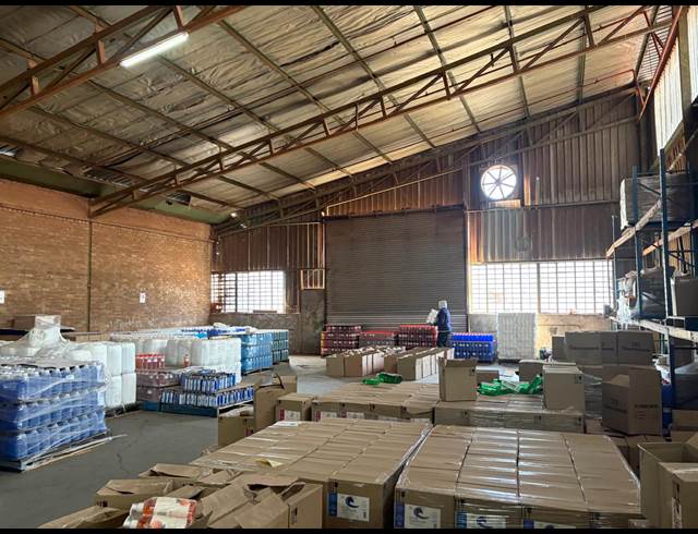 2,600M² WAREHOUSE TO LET IN ALBERTON NORTH