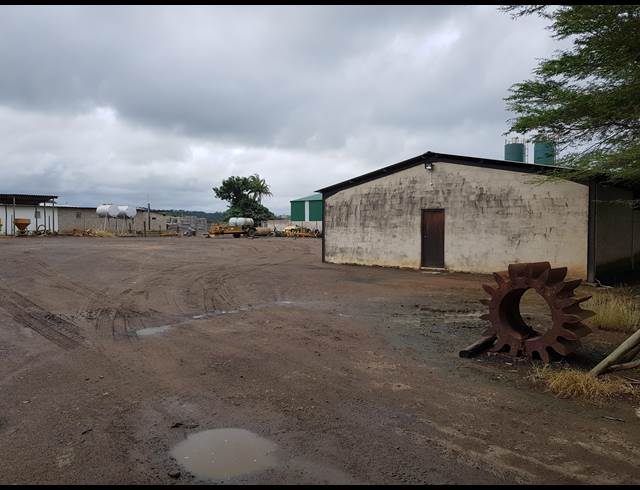 3,300M² INDUSTRIAL YARD TO LET IN TINLEY MANOR