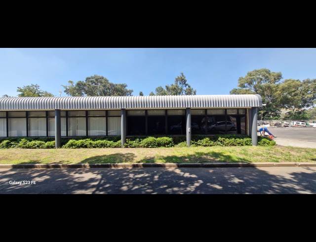 810M² WAREHOUSE TO LET IN SELBY