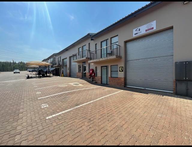 147M² WAREHOUSE TO LET IN BARBEQUE DOWNS