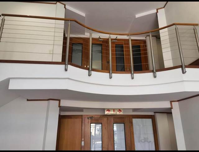 BUSINESS PROPERTY TO RENT IN FAERIE GLEN