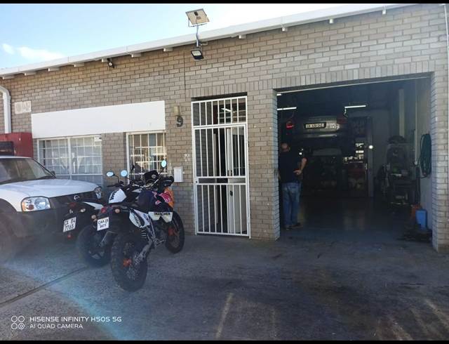 107M² WAREHOUSE TO LET IN DIEP RIVER
